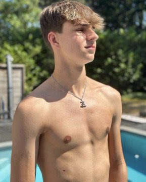 Daveqgm's tweet photo. I offer all baiting services could be files, hot groups🔥 or channels 🌶️ bait your crush today  https://t.co/VpmBZ9L2Mi hit me up!! https://t.co/Mb1ofPaabr
