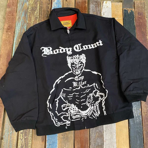 DaveHaliliART's tweet photo. 🚨BodyCount WorkJacket / I just got mine !  Jacket of all Jackets = "458 years from now-these will be hung in a Museum " quote via #CarpetClothing - #BodyCount  #IceT - #BodyCountBand #HeavyMetalJackets #BlackMetal #DaveHalili #DaveHaliliArt #MetalMerch #MetalJackets #CoolJacket https://t.co/bkxOQ9fls6
