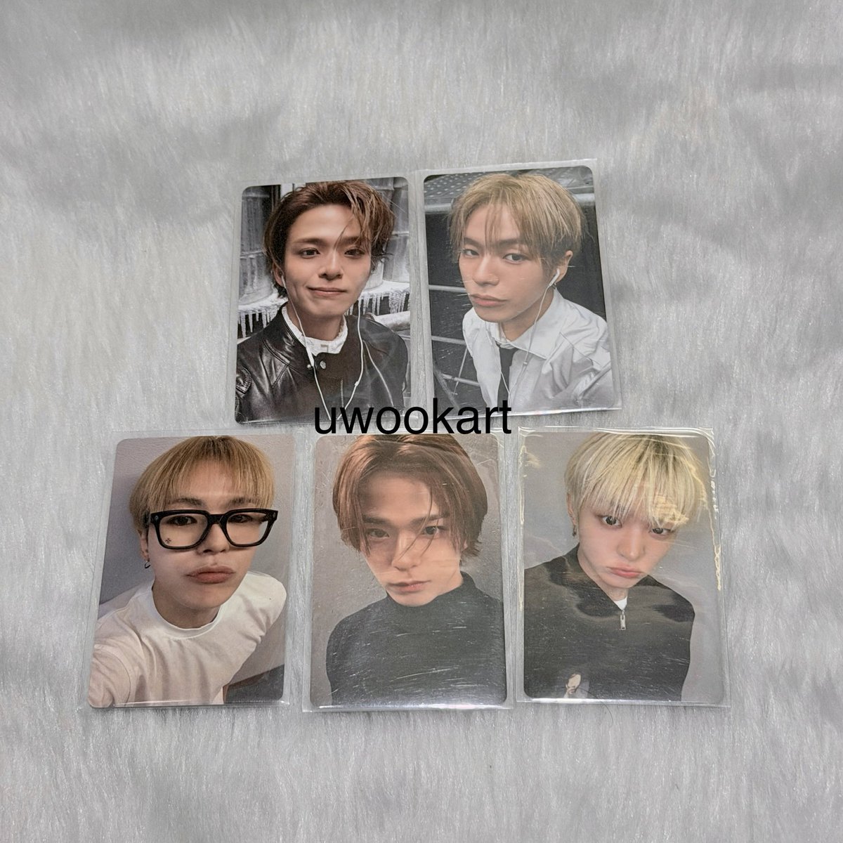 uwookart's tweet photo. ★ • wts  lfb  ph✨

♡ treasure new wave early bird pc 

— ₱350 each; ₱300 if taking more than 2 pcs
・❥ • payo | dop: 5 days
— dnc if sensitive
— prio getting more
— j&amp;t; sdd
— extras

~reply / dm to claim! ✿ https://t.co/hyW1eN6pKh