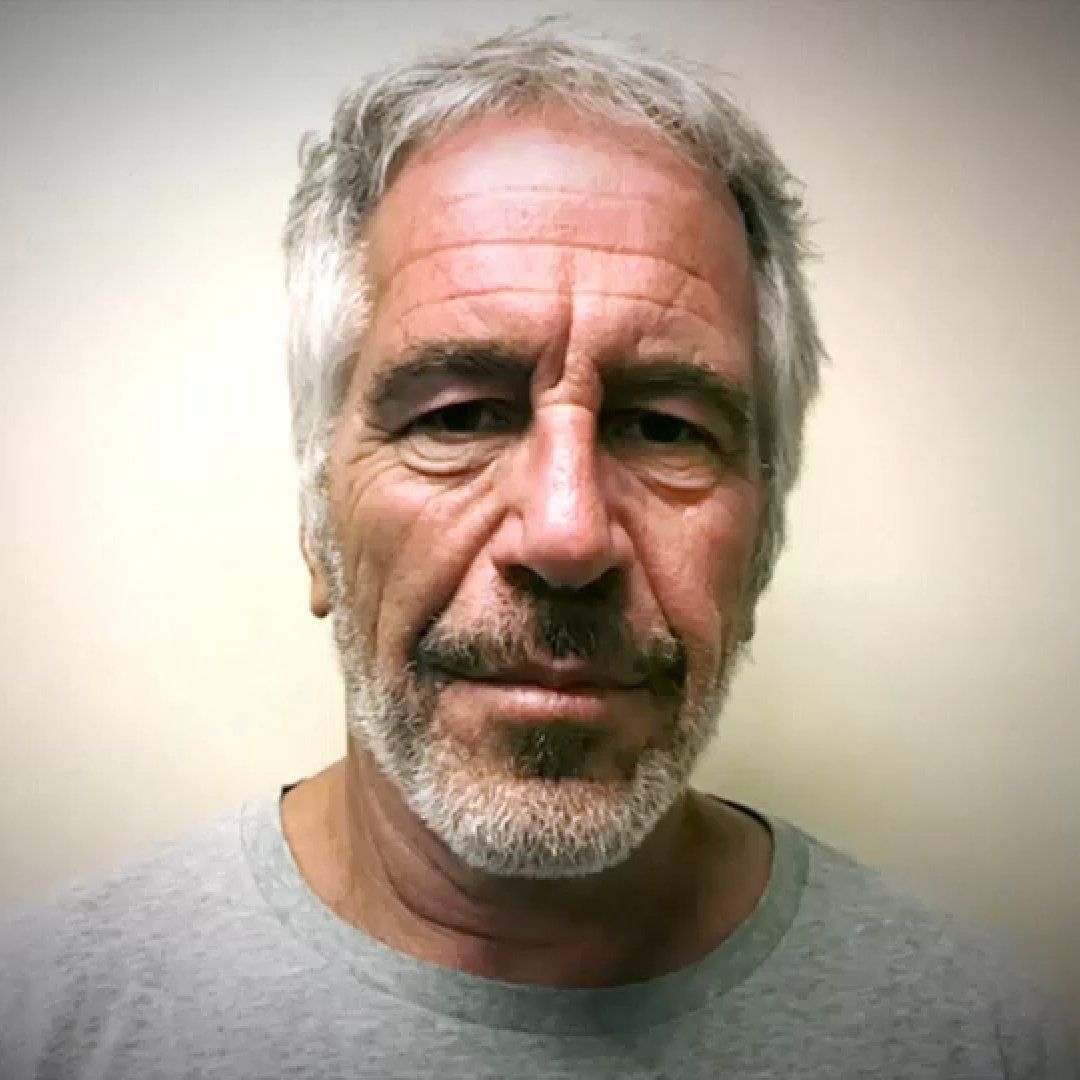 Discourse__News's tweet photo. 🚨 BREAKING: Judge finds that AG Todd Blanche conceded that he broke the law to hide Epstein files. https://t.co/2dJtzHf2on