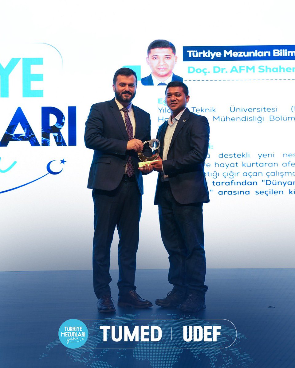 tumedorgtr's tweet photo. Türkiye Mezunlar Günü’nde farklı kategorilerde Türkiye Mezunlarına ödüller takdim ediliyor. https://t.co/tKAMs5w62k
