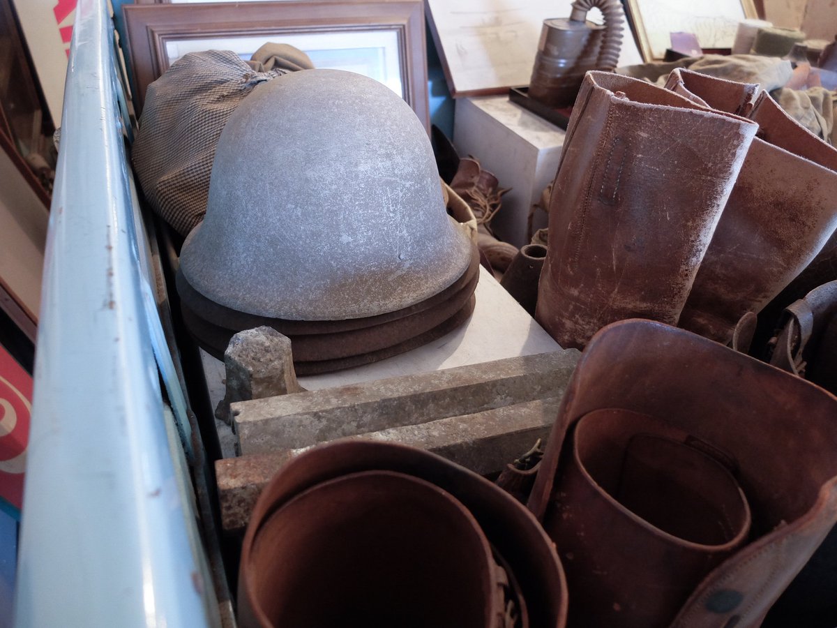 hiyakake2tama's tweet photo. 深夜ですが、こっそりと貼ります…
先日紹介したダイハツSSRの荷台に
何気なく展示されていた物ですが、
普通に触る事が出来るのが凄いのです。
#FACM https://t.co/rn4r41AFfa