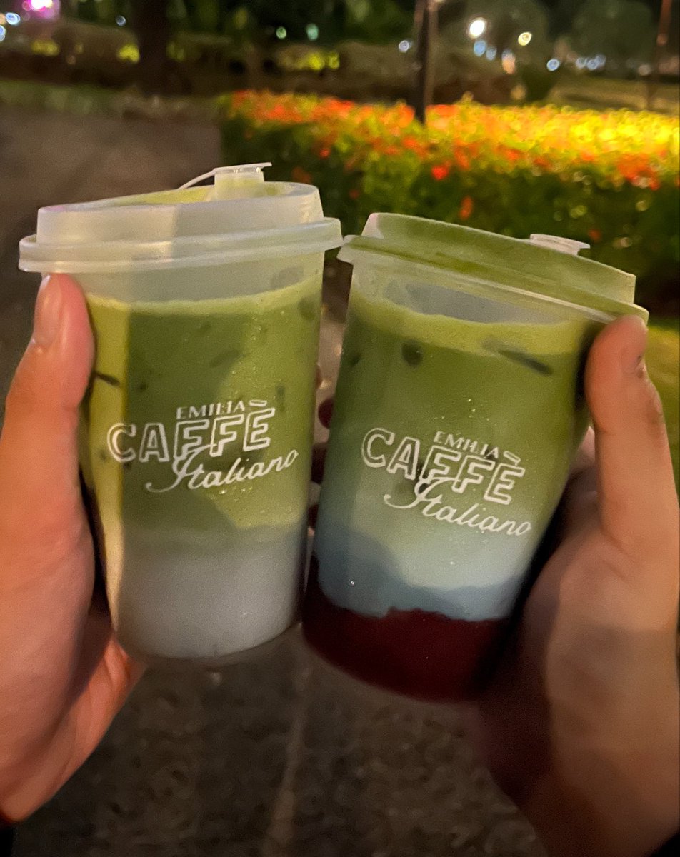 sxccharinee's tweet photo. sooo happyyyy, matcha date ✨😚 https://t.co/XfdZALItTd