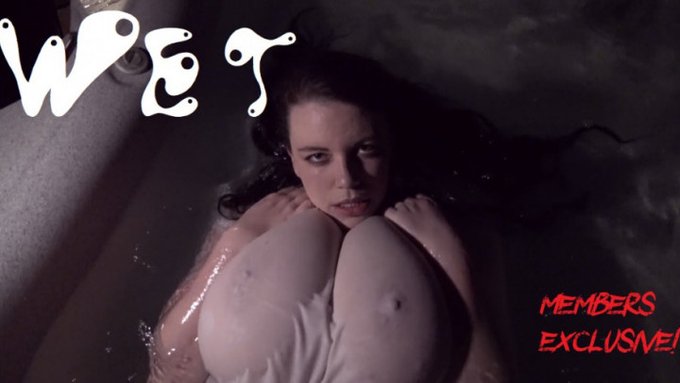 Lovely Lilith - VID SOLD! Wet 🔥 Check it out! https://t.co/9QRwU6LevT #MVSales @manyvids https://t.co/WeKoTo7Mtz