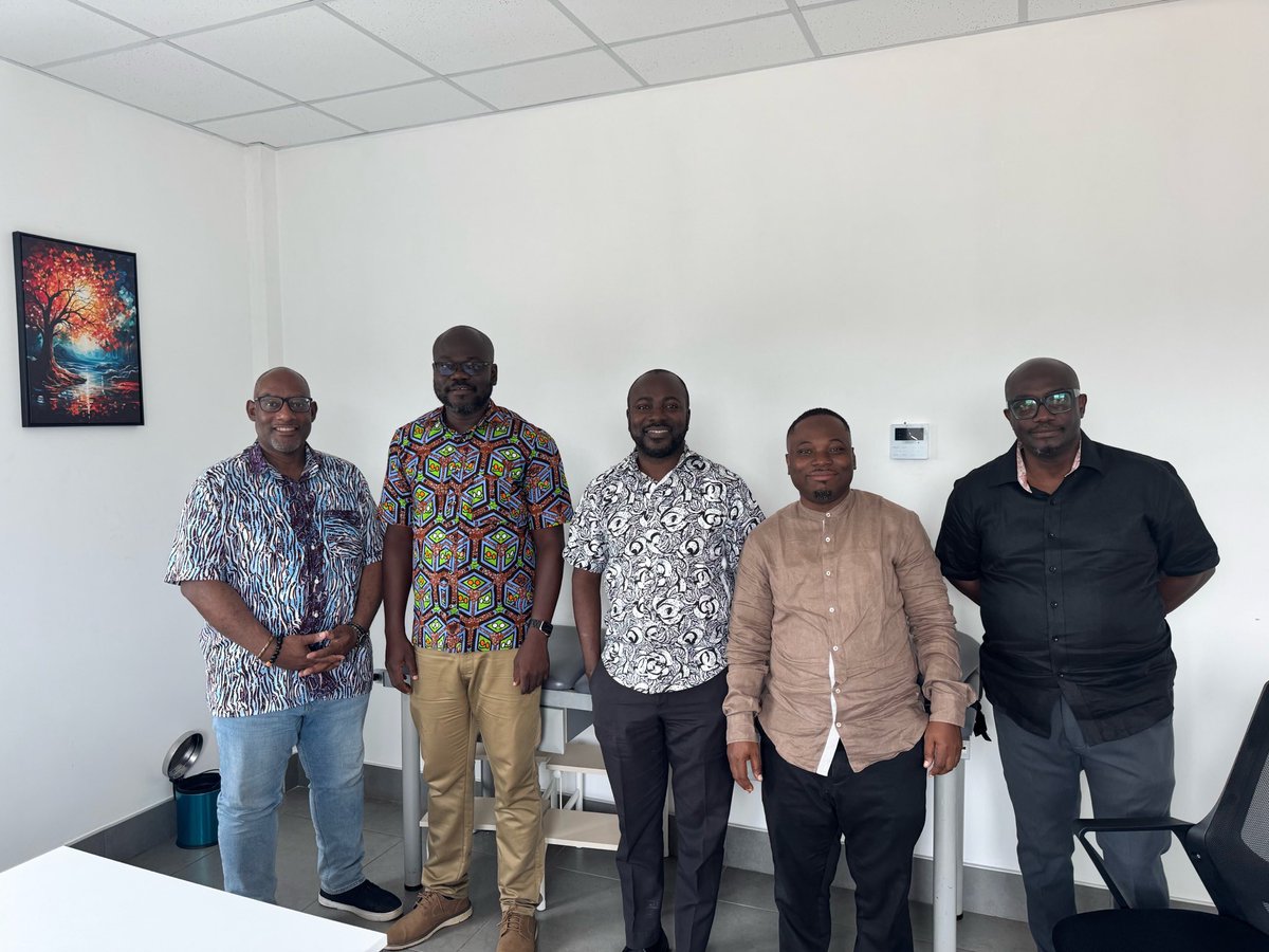 Dr_SAvery's tweet photo. I had the pleasure of visiting a Nuclear Medicine facility in Ghana and met with Dr. E. Nii Boye Hammond - Head of Nuclear Medicine, Dr. George Afari - Head of Radiopharmacy, Dr. Samuel Teye, Nuclear Medicine Physician Korle Bu.
Look out for updates from the visit. 
#AMPERE https://t.co/nxtjhhXrWO