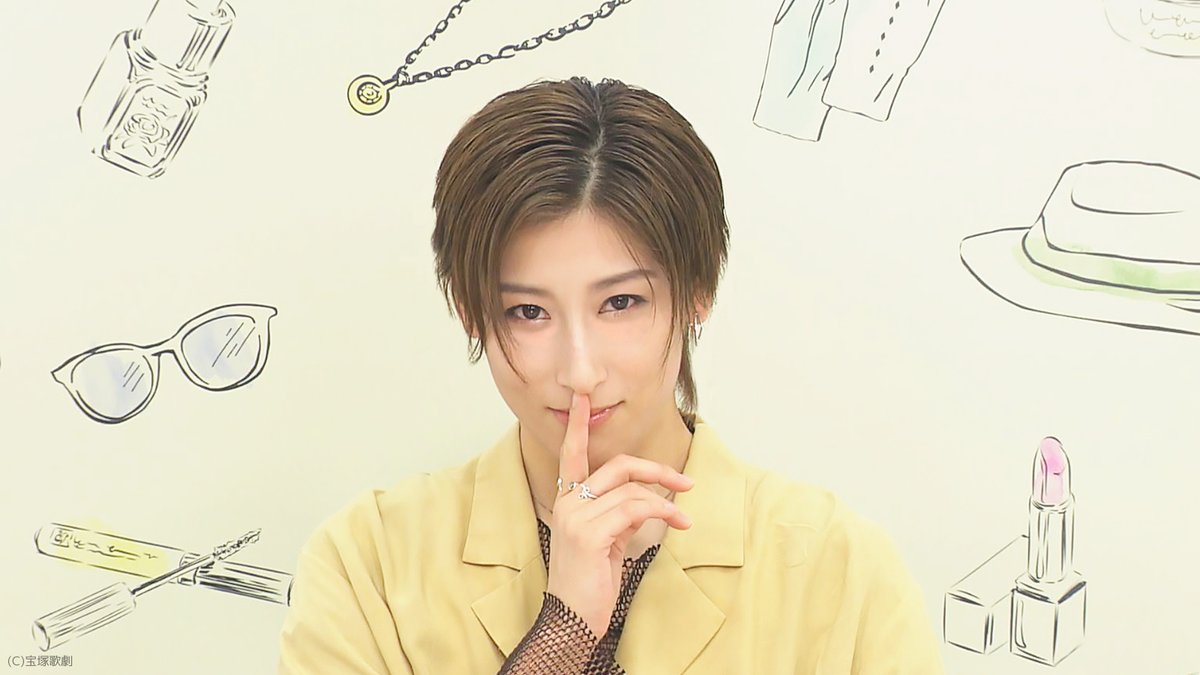 rakutentv_japan's tweet photo. ⋱🎂Happy Birthday！⋰
6月28日は宙組男役スター 水美舞斗さんのお誕生日です🪐

ご出演中の『黒蜥蜴』『Diamond IMPULSE』
千秋楽ライブ配信は7/5(日)に実施いたします🦎
ぜひご覧ください！

📡ライブ配信
https://t.co/3OHtCjZ2iU

📺配信一覧
https://t.co/7xgBChM0h0

#宝塚歌劇 #宙組 #水美舞斗 https://t.co/k15BI6O2fd