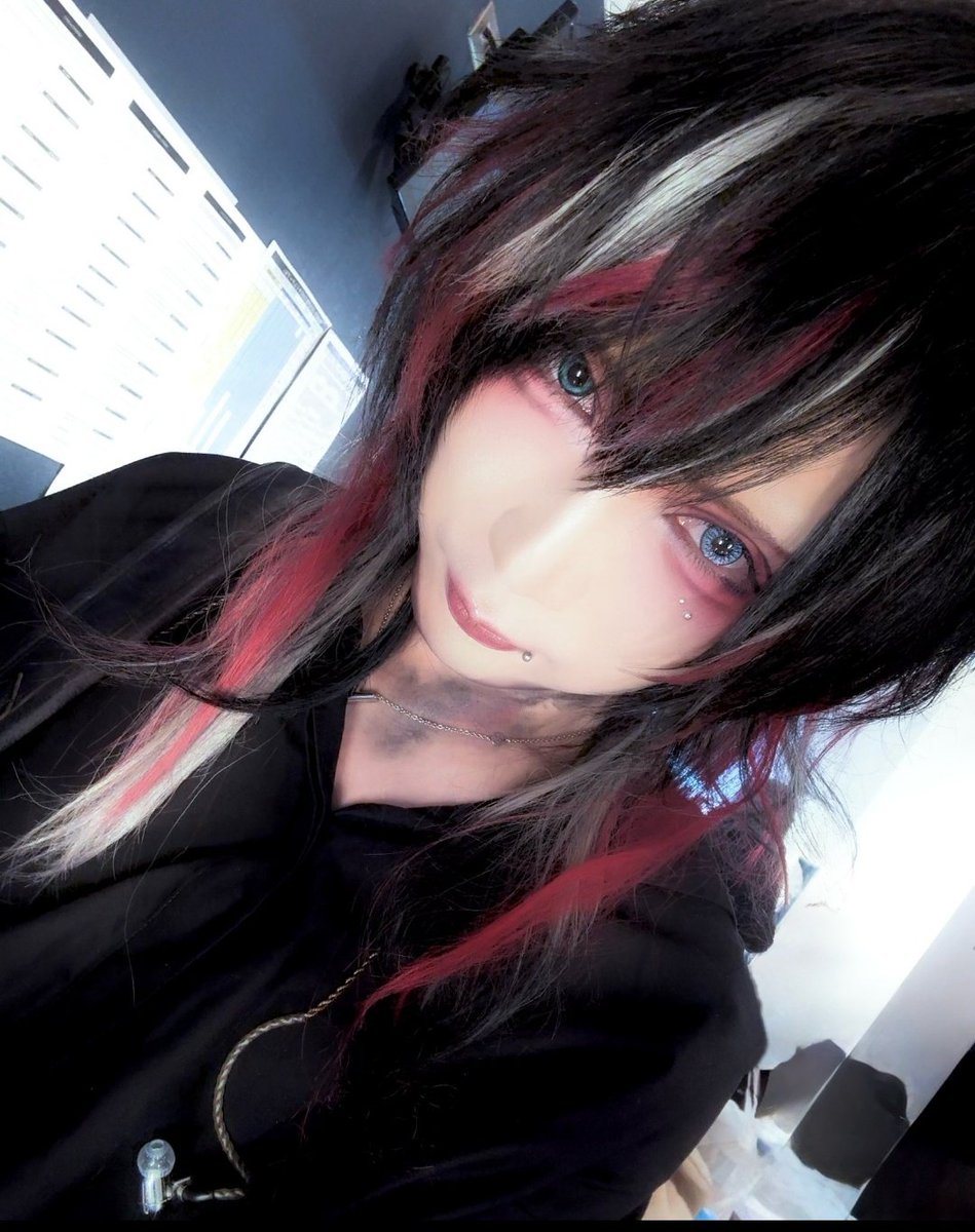 1123ericchi's tweet photo. #好きな男の顔4枚並べると好みがわかるらしい https://t.co/o41UrADQZL
