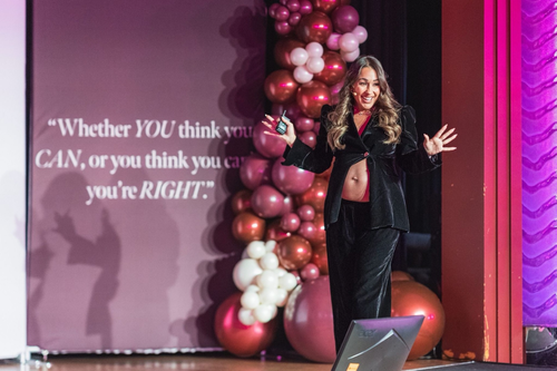 jl_wealth's tweet photo. She'd never worked in sales. Fifteen months later, Sarah earned $60,000 in one month and moved into her dream home. Here's how a career pivot paid off—literally. https://t.co/KJVE9Y33C7 https://t.co/uBkLKdfwOg