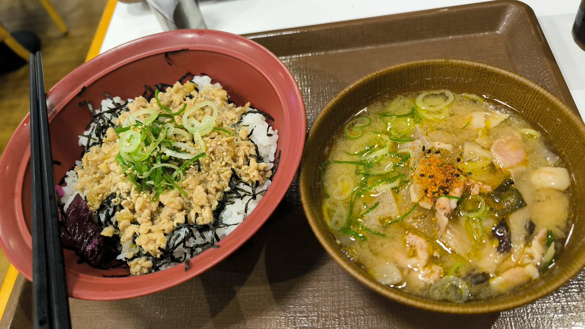 kiddon_'s tweet photo. ほぼ3時のおやつ https://t.co/0avJxmv1x6