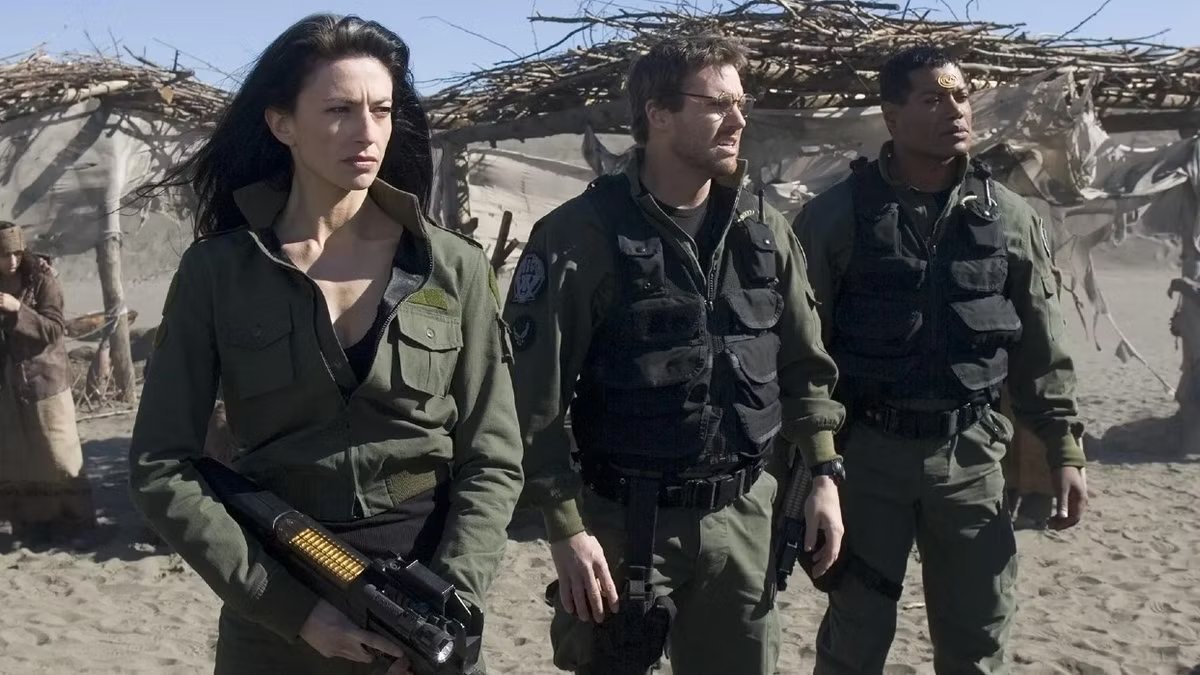 SGI_FR's tweet photo. Les serveurs de @PrimeVideo doivent ressentir la puissance du vortex ce soir ! Des milliers de fans visionnent les séries en boucle pendant ce Tweetstorm. Écoutez la data, @amazonMGMStudios ! 📊🔥 #SaveStargate https://t.co/BGtaw2NmJA