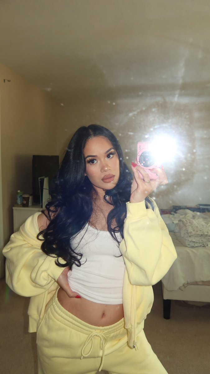 𝐭 ⋆ (@rosamiex) / Posts / X