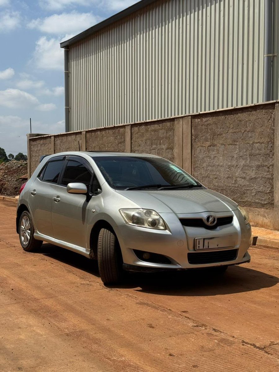 DerrickUdu55582's tweet photo. Auris 
Automatic 
1800cc
790,000ksh
0799561061 https://t.co/siMxwUvdpn