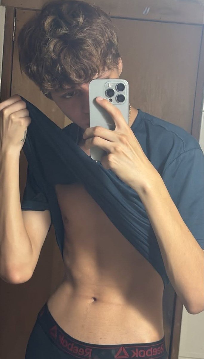 lianal3r0dan_'s tweet photo. Quien me quita el bóxer?
🔥😁 https://t.co/ZdkSEB1Uwr