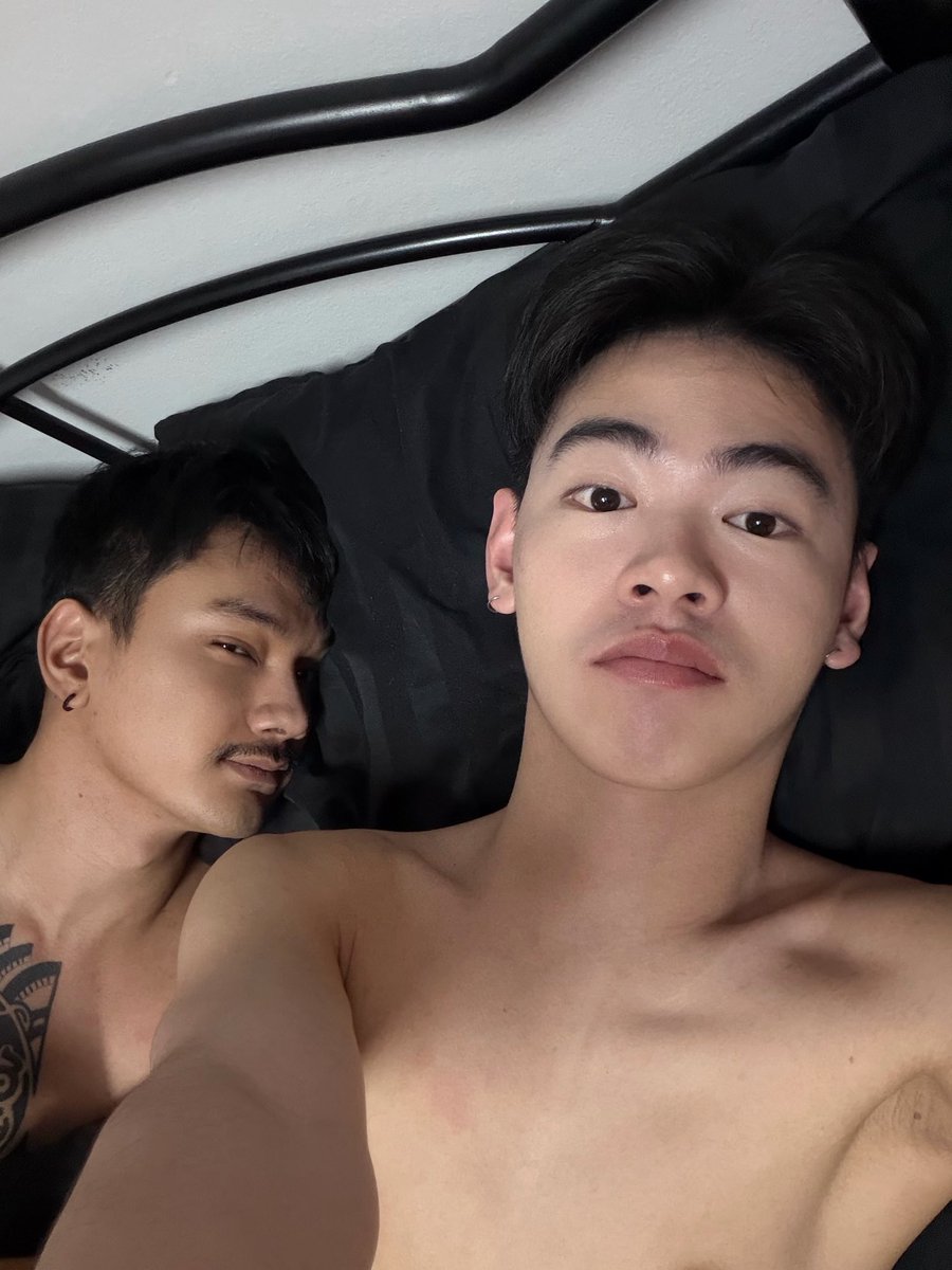 OurlovestoryJO's tweet photo. ทดสอบๆ X มันเล่นยังไงน๊าาา #ดอมอกะลุงเจย์ #ชช #mlm #couple #boyslove https://t.co/4XQy5GtWNZ