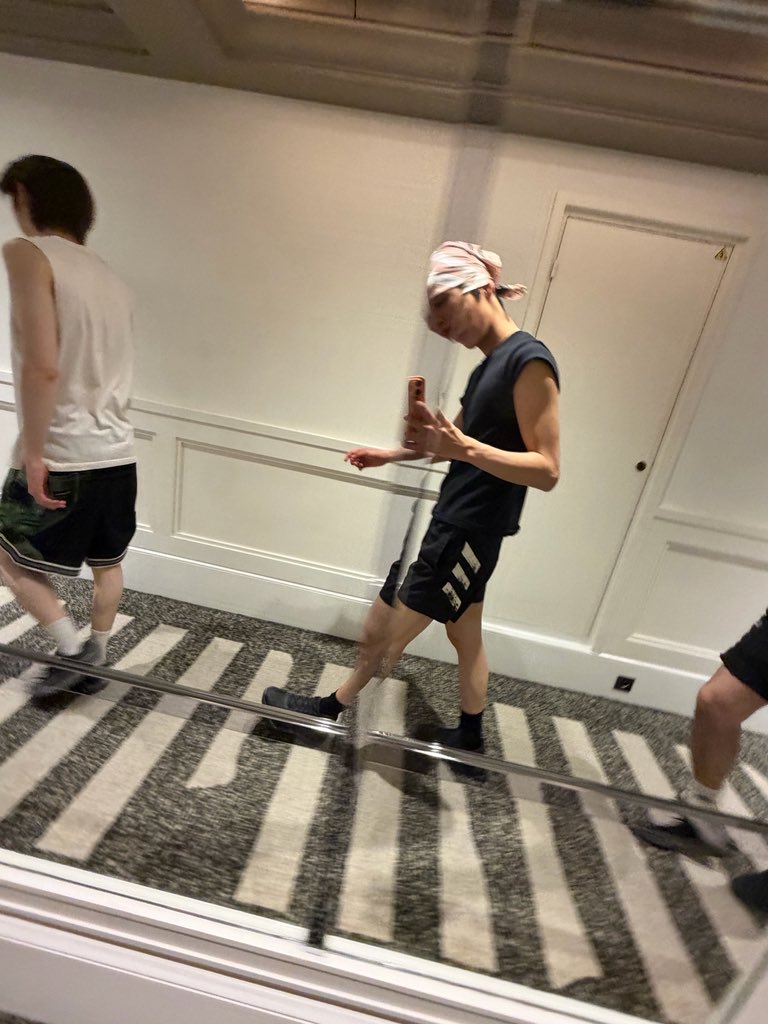 ahnkeonhopics's tweet photo. KEONHO WEVERSE UPDATE

#KEONHO #건호 https://t.co/YfsQEQpDEZ