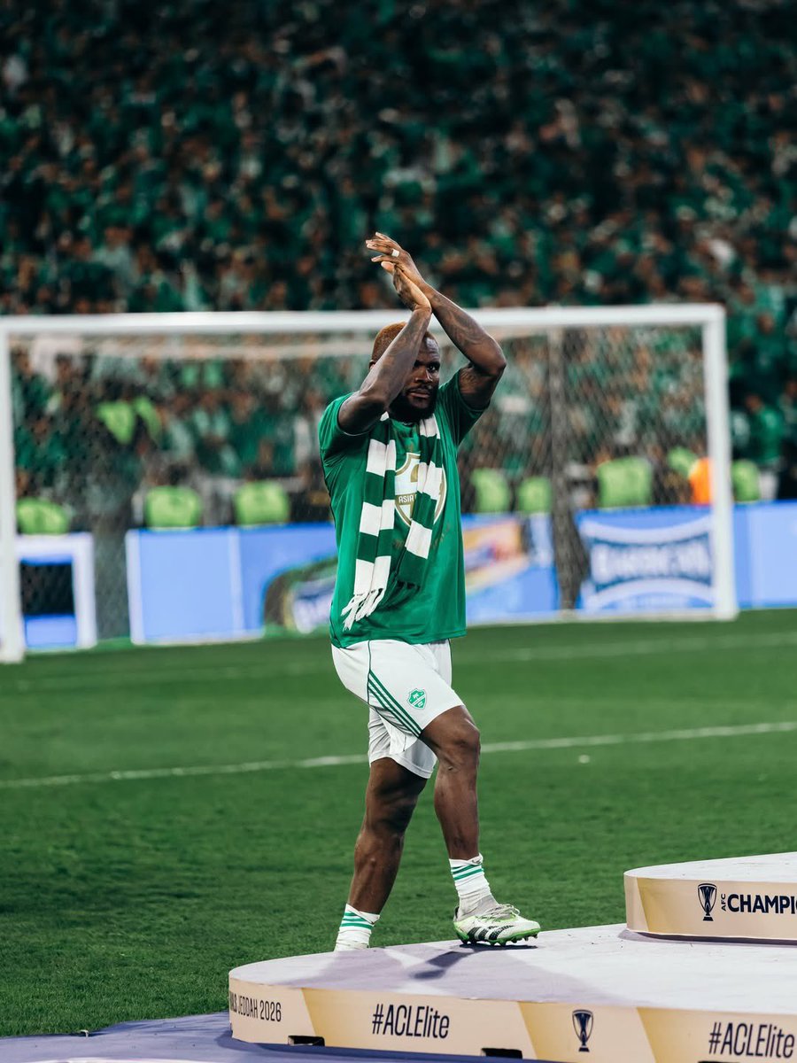 Rabanalsafena's tweet photo. 📊 "فرانك كيسيه" مع #الأهلي:

🟢 118 مباراة في جميع البطولات.
⚽ 26 هدف.
🎯 20 مساهمة تهديفية (تمريرات حاسمة).
🏆 دوري أبطال آسيا للنخبة (مرتين).
🏆 كأس السوبر السعودي.
⭐ أفضل لاعب في دوري أبطال آسيا للنخبة 2025-26.

#شكرًا_فرانك_كيسيه 💚 https://t.co/zwYMCGg4ND