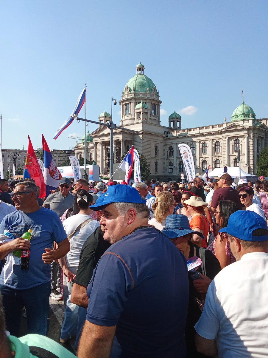 coltrejn's tweet photo. Bilo prelepo 🇷🇸🇷🇸 https://t.co/bpHhN9klI1