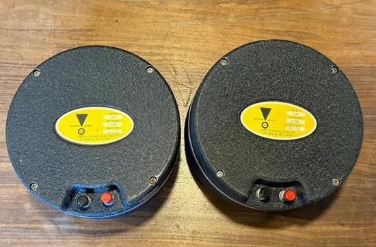 ドライバー（2本ペア） □JBL LE85 8Ω SN:58389/58395