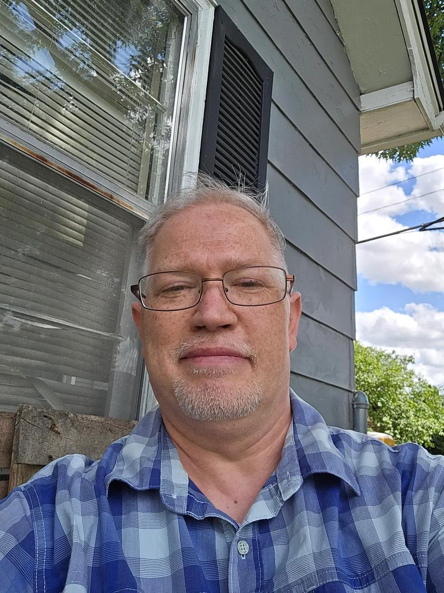 nikos43228504's tweet photo. How do i get ur signal? https://t.co/CWhiSDHYqz