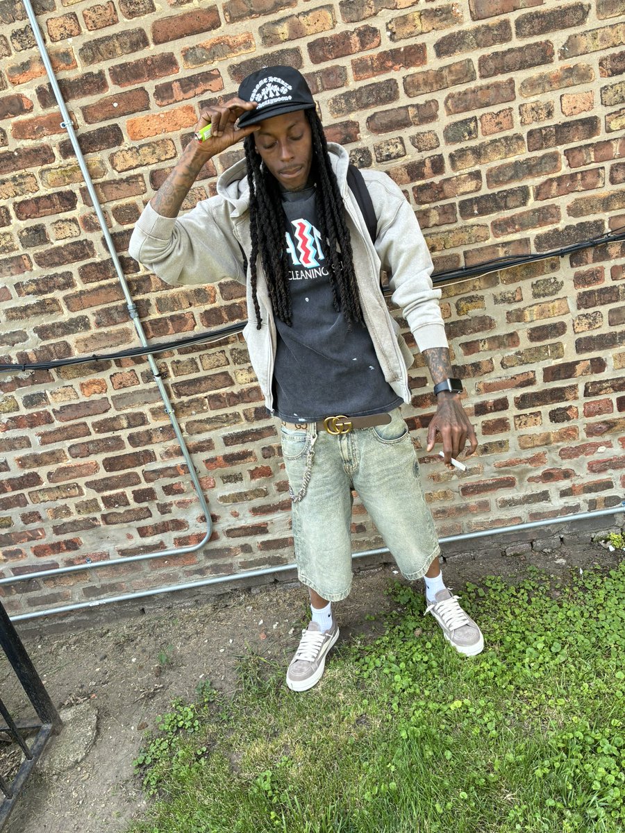 KesceyWayne's tweet photo. If this money ain’t teach me none it taught me you better not lose yourself 💯🚦💰🤲🏾 https://t.co/EWqdch2ShP