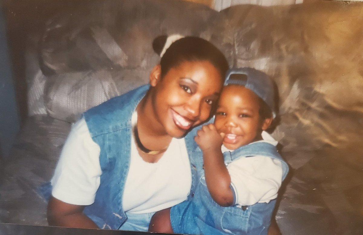 Hitkidd's tweet photo. Mom’s birthday!! https://t.co/LzdCDjfQ6X