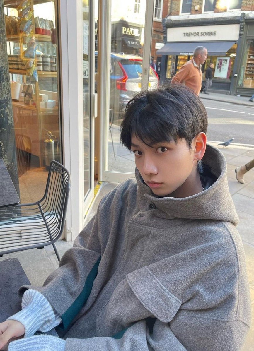 laforzini's tweet photo. These are my ults i hope thats okay with everyone #kpop https://t.co/OmgSY9Yqy2