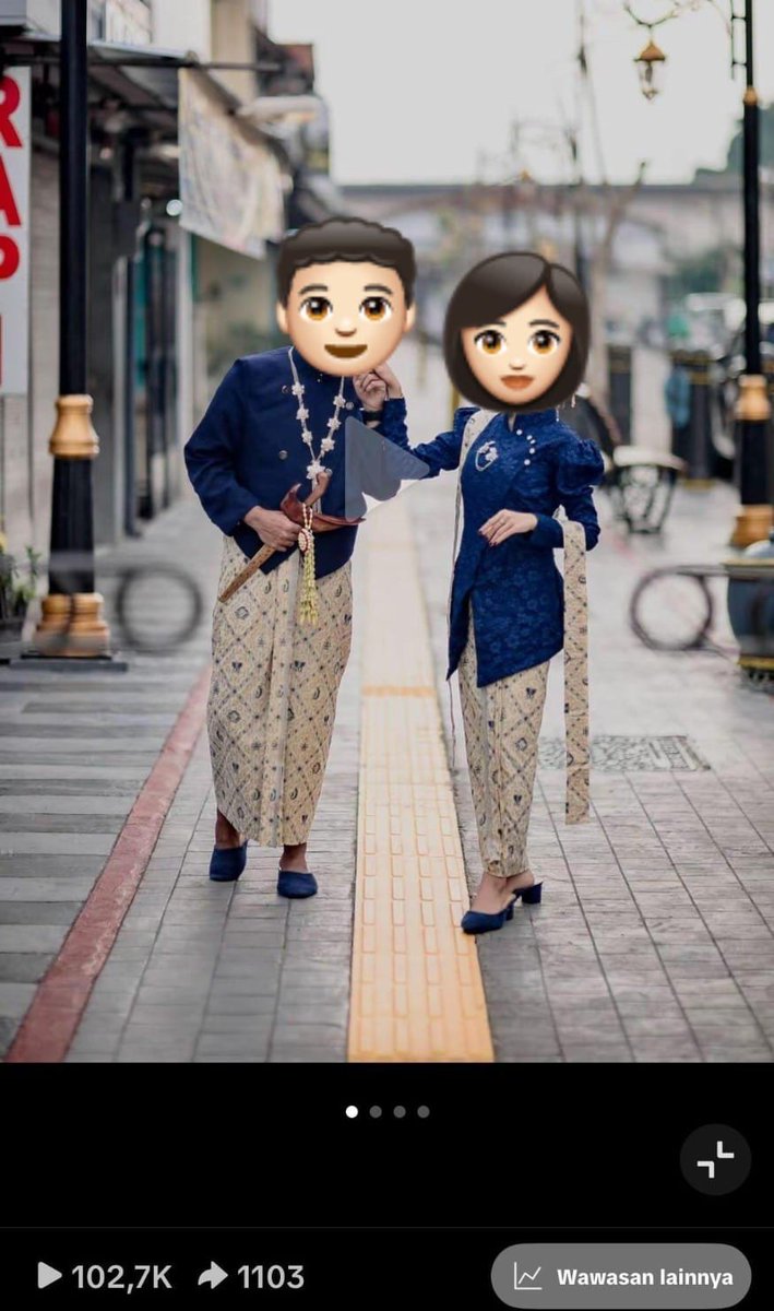 MiskinTV_'s tweet photo. Minta foto/video unggahan dihapus, tapi minta uang pengganti, menurut kalian gimana?

Jadi sebelumnya ada pasangan  menggunakan jasa forografer untuk foto couple/prewedding. Namun endingnya pasangan tersebut tidak jadi menikah.

Seorang perempuan yang akhirnya menjadi istri sah dari lelaki yang ada di foto/video tsb meminta pihak fotografer menurunkan unggahan. Namun respon dari fotografer menolak dengan alasan:
- sudah ada perjanjian
- sudah masuk portofolio akun
- bersyarat membayar Rp1juta