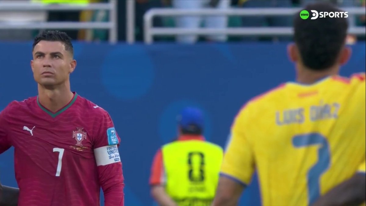 Balatreado's tweet photo. Es es el mejor frame que nos dejara este Mundial.

Portugal vs Colombia es cine. https://t.co/3qO9e1uN7Y