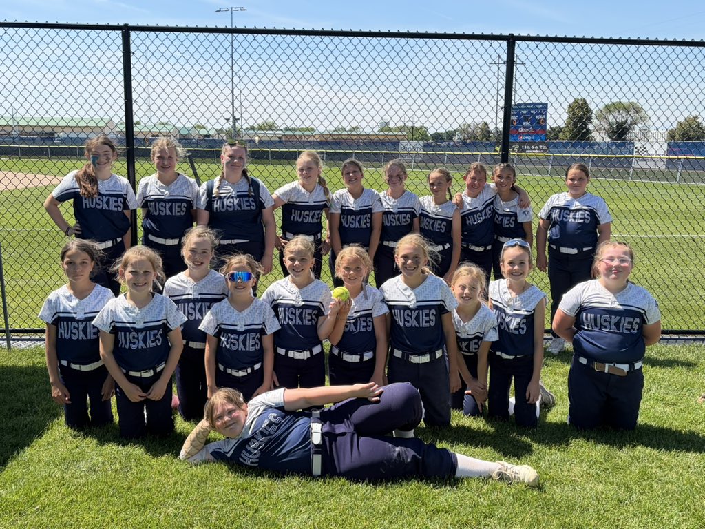 Jackfield01's tweet photo. Both 10U teams picked up 1 win on the day! 

12U went 2-1 on the day and play tomorrow morning at 11:30 in Mankato! https://t.co/K8CnKQlv2N