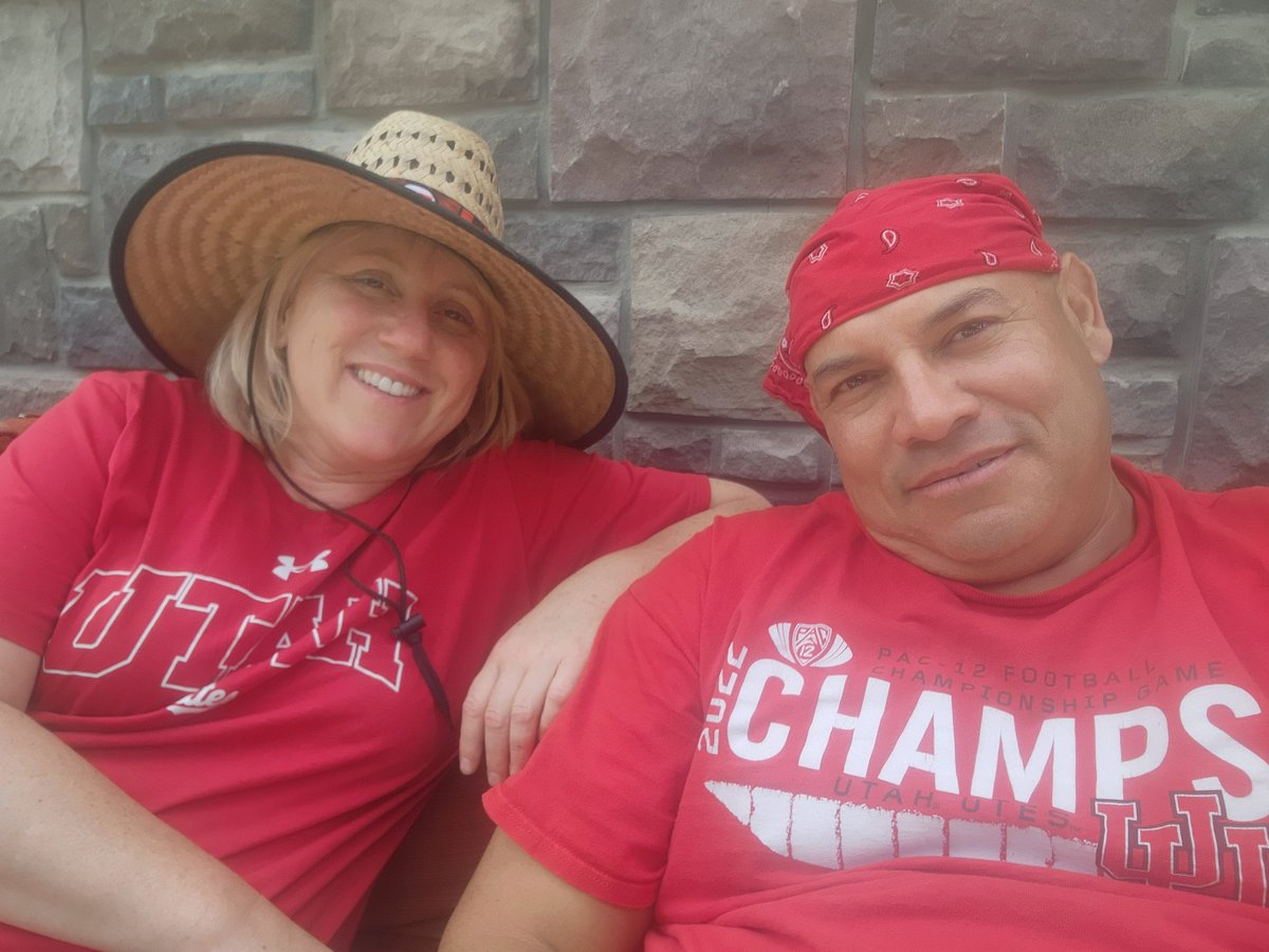 caraleones54's tweet photo. Honey do Day with @mytigreGamboa 🙏❤️👍..and 68 days until @Utah_Football 😎🏈❤️🖤❤️🙌 #GOUTES #RSNB #UBOYZ #big12football #GamboasTailgating https://t.co/wSnEXONLKe
