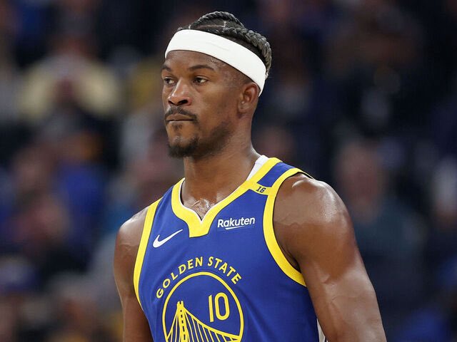 GSWBallReport's tweet photo. Butler on being traded:

“It wouldn't be the first time… If I get traded, I get traded. Their job is to win… If they feel like somebody else can help them do that on a quicker timetable than whenever I come back, then they got to go and do that, but as of right now, I'm here.” https://t.co/gGvUrQxDQP