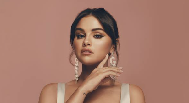 AboutMusicYT's tweet photo. Happy 34th birthday to the legendary Selena Gomez! https://t.co/C5AEksn2Up