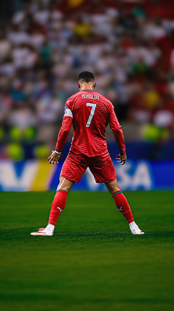 Classisco123's tweet photo. Ronaldo | 4k 🐐 https://t.co/7IQo2fHvDh