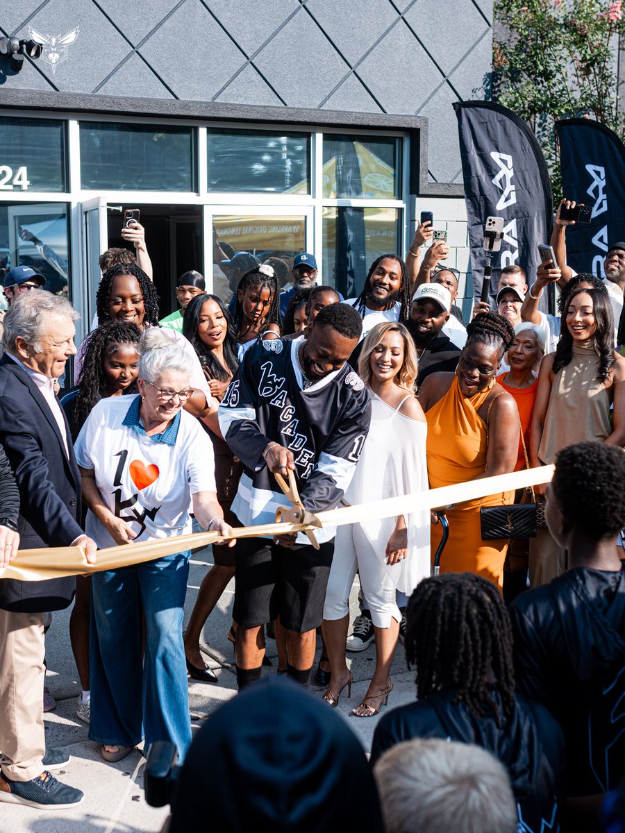 hornets's tweet photo. The @KembaWalker Sports Academy is now officially open in Concord, NC 👏 Congrats to our guy on the opening of his state-of-the-art facility &amp; the Inaugural Kemba Walker Invitational. https://t.co/JpzMoknoGC