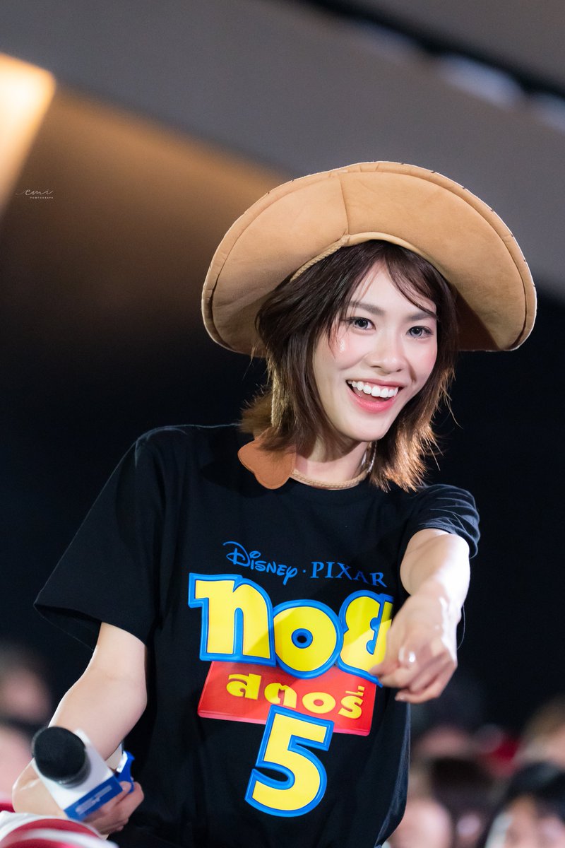 Pow_141511's tweet photo. 💫🧡🌷

EMIBONNIEANY X TOY STORY5 
#SFxEmiBonnieAny https://t.co/pu8mVA1StQ
