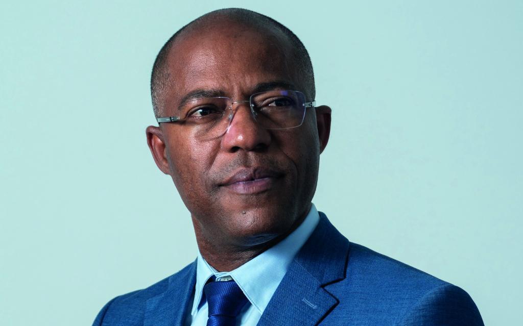 DiazCanelB's tweet photo. Felicito a Francisco Carvalho por su reciente elección como Primer Ministro de la hermana República de Cabo Verde.

Continuaremos trabajando para profundizar los históricos vínculos de amistad, solidaridad y cooperación que unen a nuestros países. https://t.co/cRZGbqK3a1