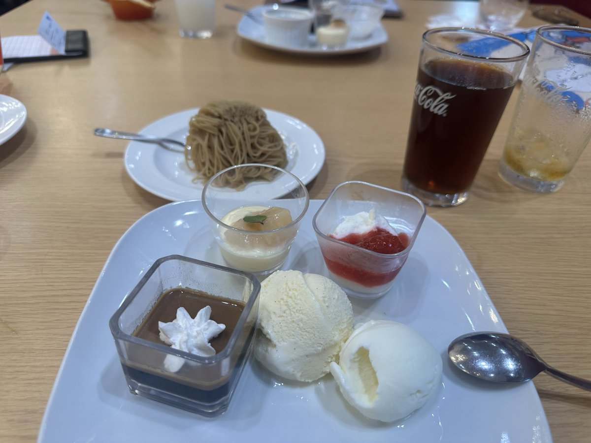 MOCOMOCORR's tweet photo. 熱海キャンセルなったから草津に来てます https://t.co/XWPUnjYiUh