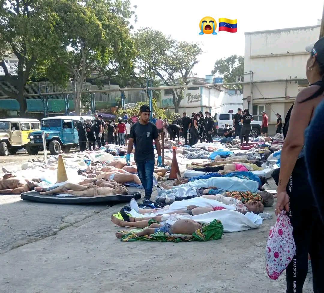 TeheranDanilo's tweet photo. #Terremoto #DelcyRenuncia #80sMovies #Elmanicomio 
FUERZA VENEZUELA. DIOS BENDIGA A ESTE PUEBLO. VENEZUELA gracias al comunismo desangrador, no estaba preparada para esta calamidad nacional. #VenezuelaNoEstáSola #Venezuela2026 https://t.co/WffrXfu8Vj