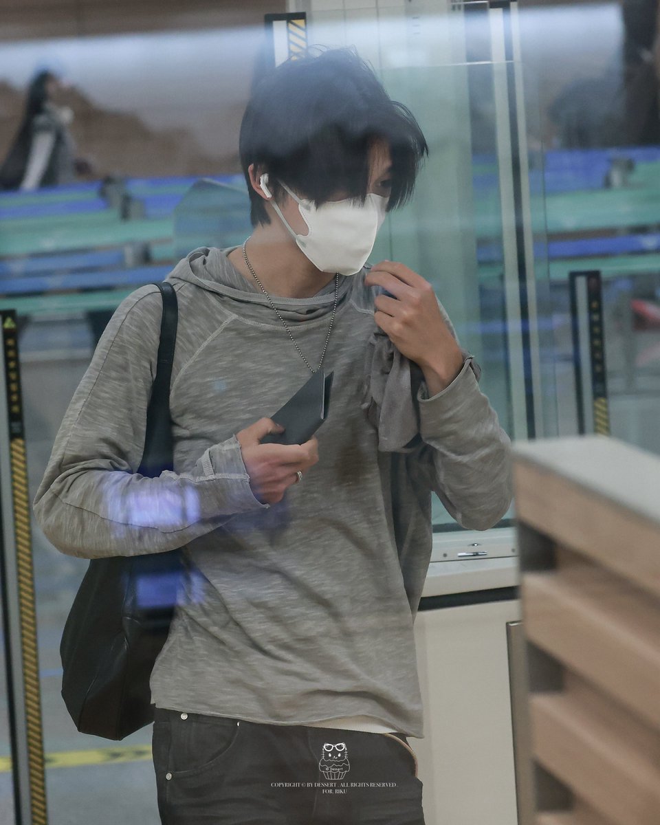 Dessert0628's tweet photo. 20260628 ICN🛬

HBD🎂
#RIKU #리쿠 #リク https://t.co/64mgha6jzQ