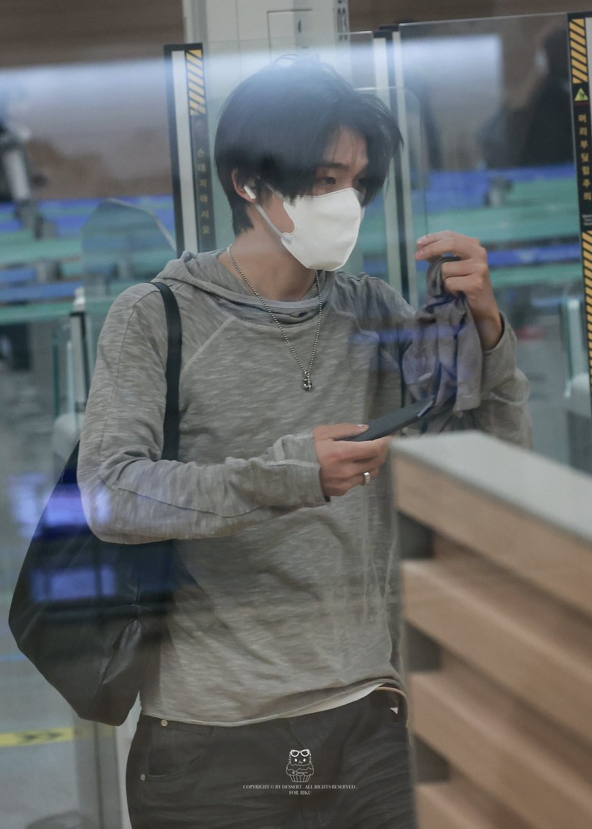 Dessert0628's tweet photo. 20260628 ICN🛬

HBD🎂
#RIKU #리쿠 #リク https://t.co/64mgha6jzQ