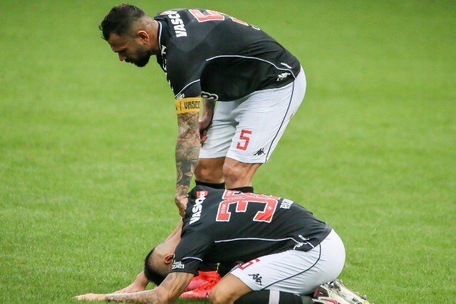 central_dobr's tweet photo. 👻 REBAIXADOS DA T52 | R18

🤫 Inenarráveis (C5)
🇸🇻 BCM (C6)
💢 Ribamar (C7)
🇫🇮 Atlético Bibi (C7) https://t.co/8Xr5MmgOYV