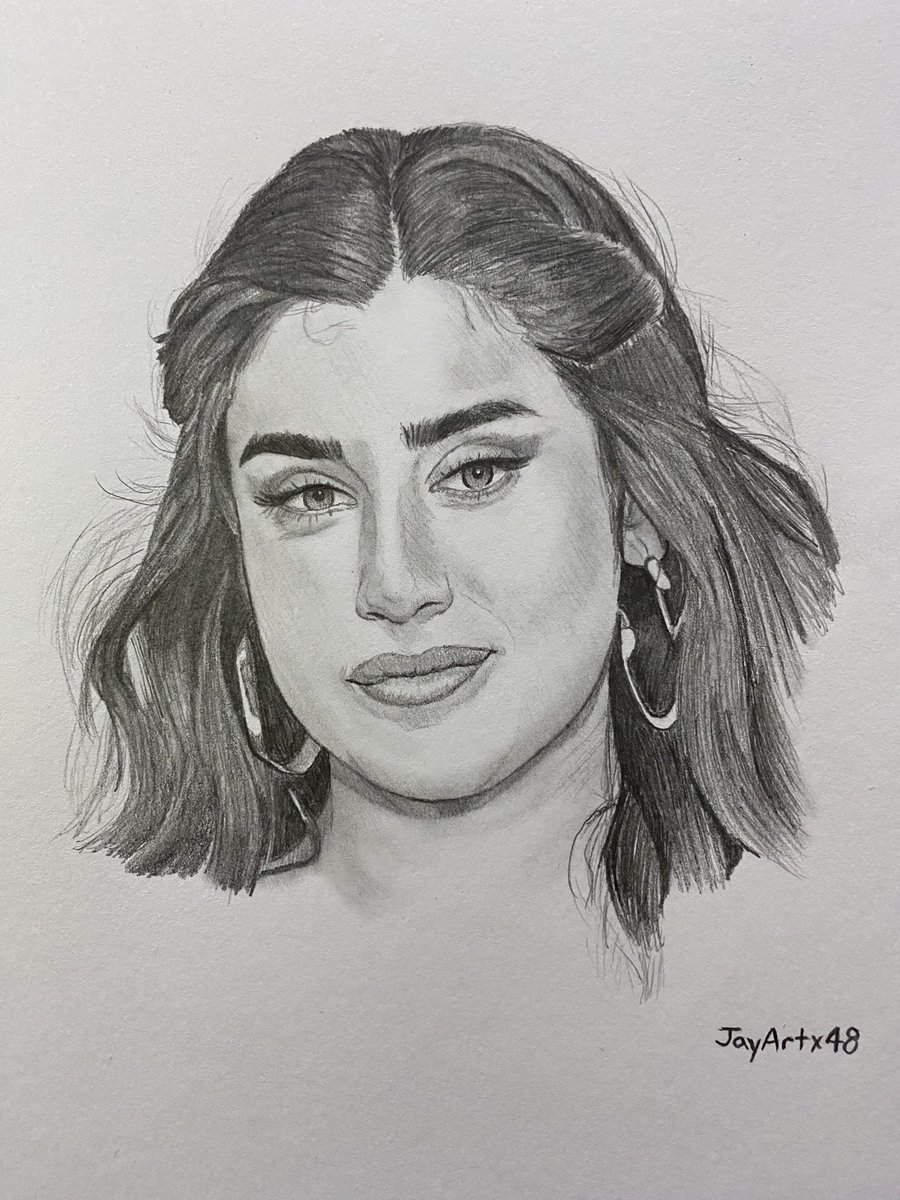 JayArt48's tweet photo. Happy Birthday, @LaurenJauregui 🎂

#LaurenJauregui https://t.co/nb8xJzP40q