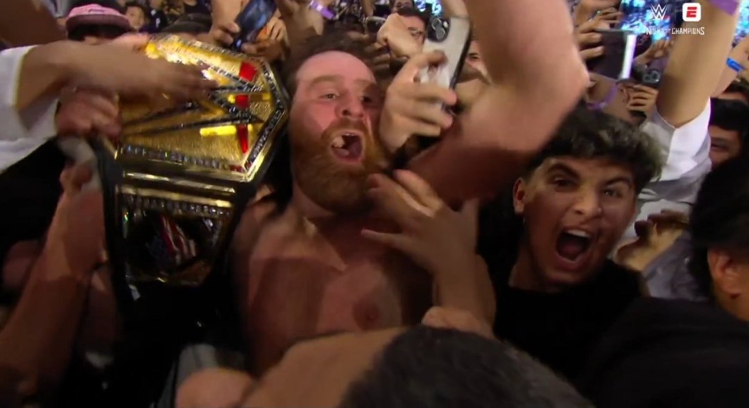 10Hafc's tweet photo. @vanettipod @WWE كحل عينك ياطقعان https://t.co/zqBkmka8Eo