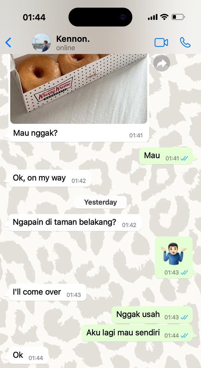 sunhaize's tweet photo. Can You Just Stop?

—— noren 5 tweets AU. https://t.co/4DFZcTZfBy