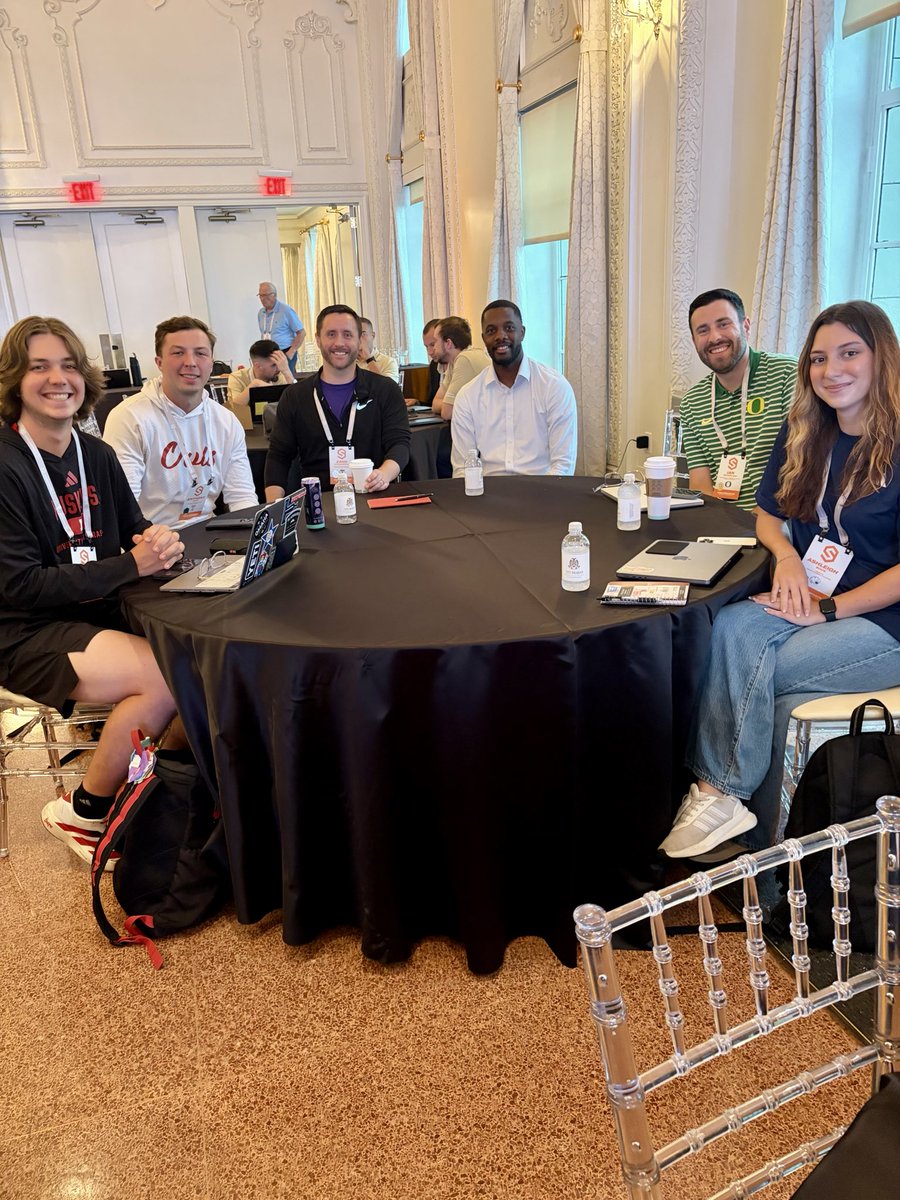 guad_creative's tweet photo. Year 3 of @skullsparks conference in the books!

College sports creatives are some of the most inspirational and forward thinking people in sports. 

This community is second to none!

See you next year Tulsa ✌️ #SkullSparks26 https://t.co/kpeHYbpB1A