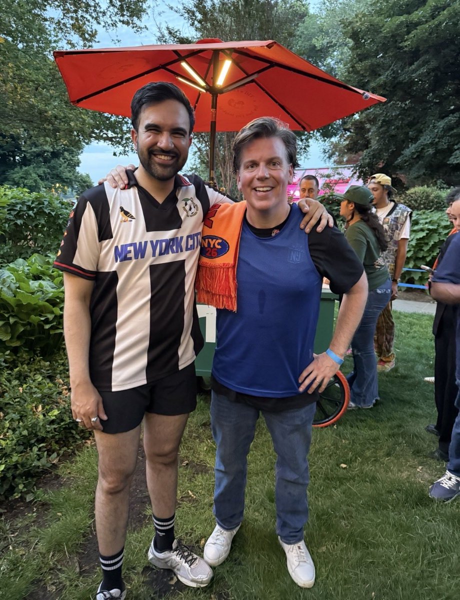 vaporwarevc's tweet photo. @NathanJRobinson Except the time he did - but thankfully we won't ever see those legs again https://t.co/Cxs8Eqn1R1
