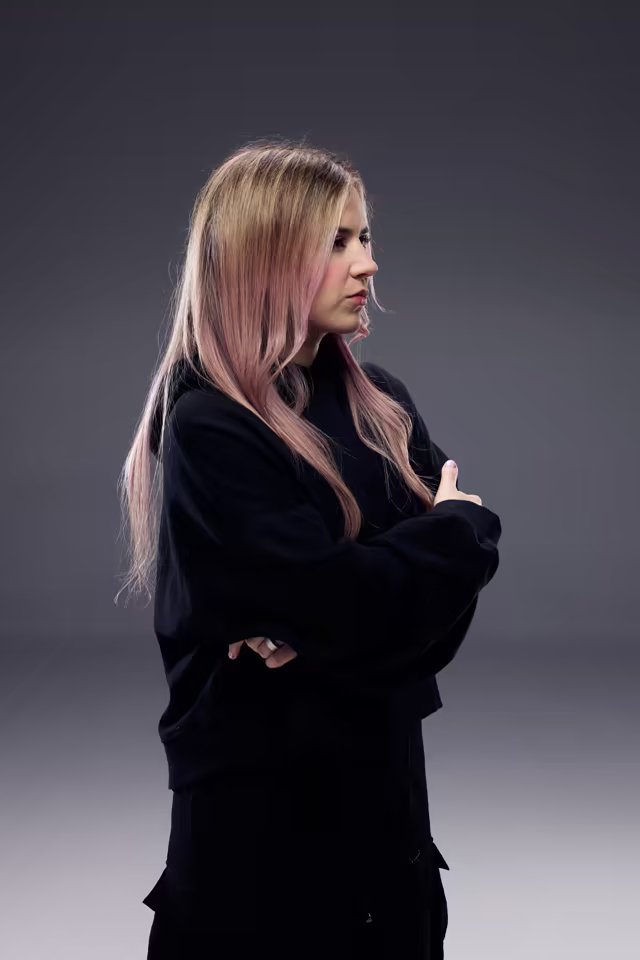 vela_polla's tweet photo. ojalá algún día ver una collab de estas dos, aunque no creo, tengo entendido que no se conocen https://t.co/Xg3TjYqHah