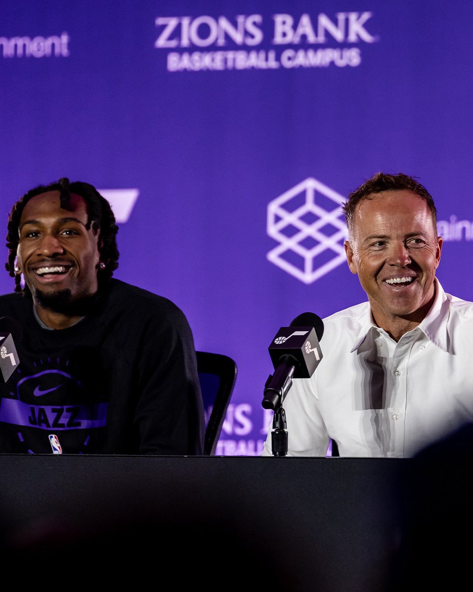 utahjazz's tweet photo. rook's first press conference in the 801 ✅🏔️

#TakeNote | @Darryn_P1 https://t.co/Grtu8uaNON