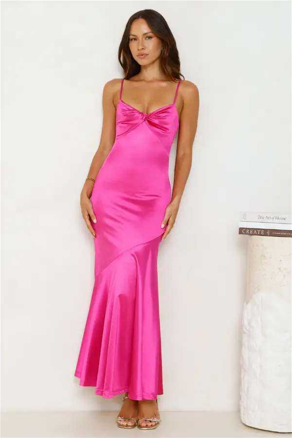 Shiny_satin's tweet photo. hey there cuties~

i have so many cuties who cant resist the PINK shiny allure too~

 is that you as well?~

if you're not sure try this 30 second eye contact challenge~

if (when) you fail make sure to like or comment I am a PINK SHINY CUTIE~

#wankbattle #eyecontactchallenge https://t.co/Y7Jo4eHAAZ