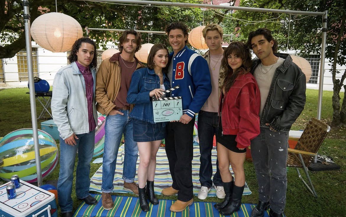 belcamelibra's tweet photo. BRIAR U! 🏒 Novas stills da primeira temporada de Off Campus publicadas pelo Prime Video. https://t.co/p3kAbRVBDu
